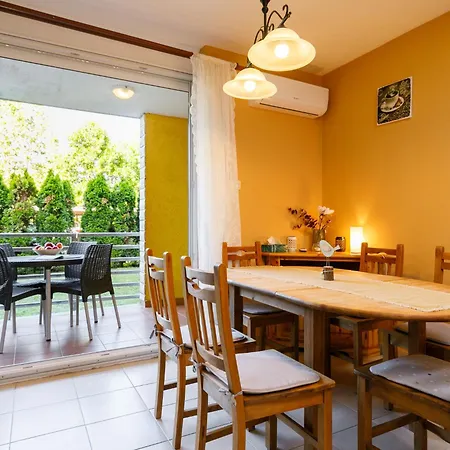 Andreas By Interhome Apartamento Balatonoszod